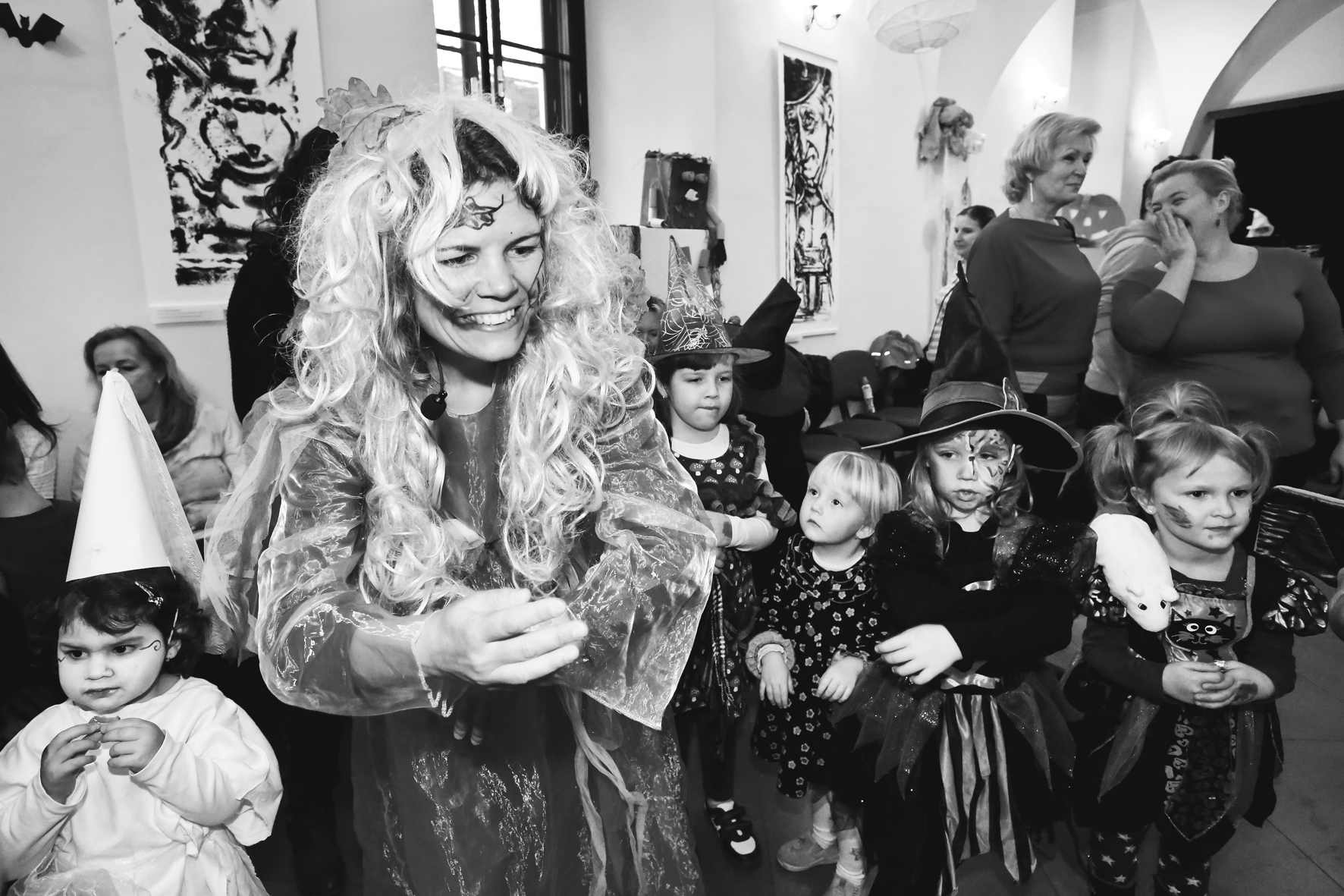 11.12.15.strasidelny_bal